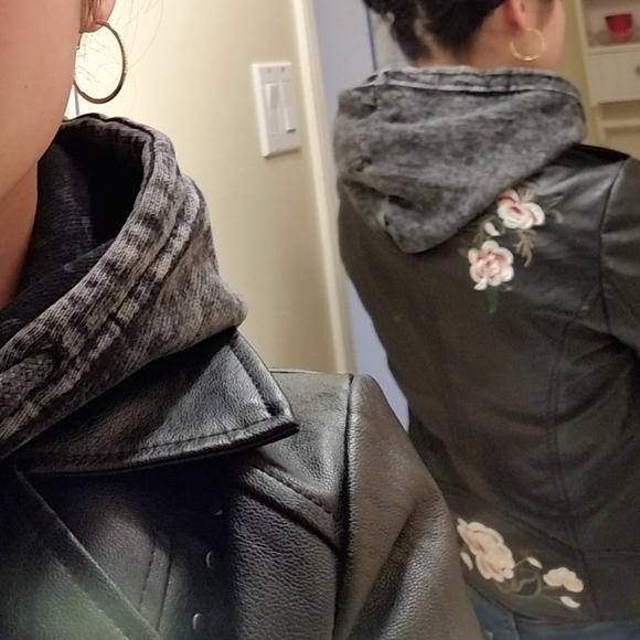 STREETWEAR SOCIETY Embroidered Faux Leather Jacket - Picture 4 of 4